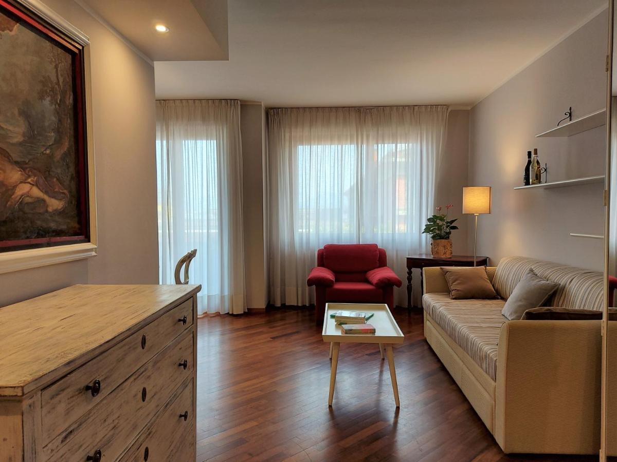 Ferienwohnung Trilocale Ferruccio Baveno Exterior foto